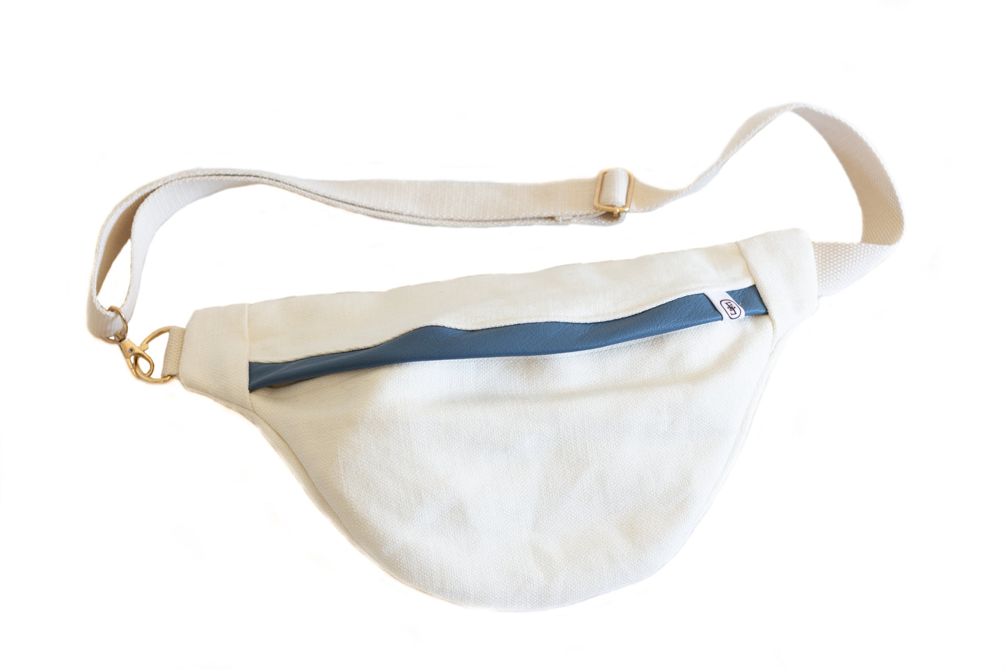 Banane blanche Étofé en coton recyclé avec fermeture éclair bleu marine et sangle ajustable beige